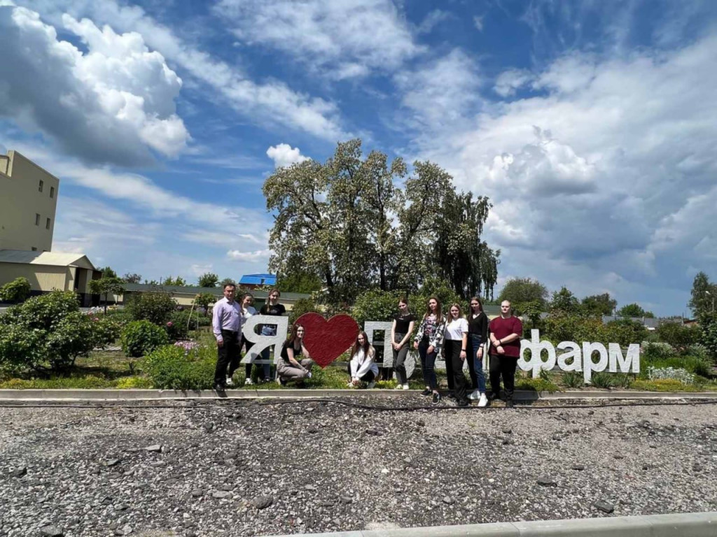 Здобувачі освіти ПДМУ побували в АТ «Лубнифарм»