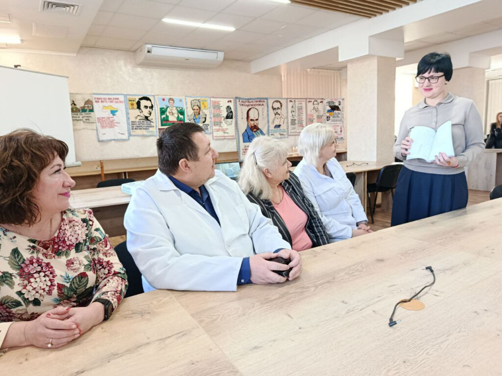 У скарбничку бібліотеки університету