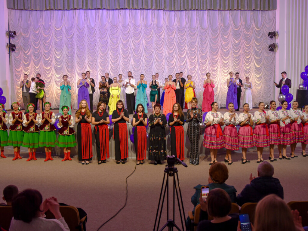 Ювілейний благодійний концерт ансамблю бально-спортивного танцю «Орхідея» університету