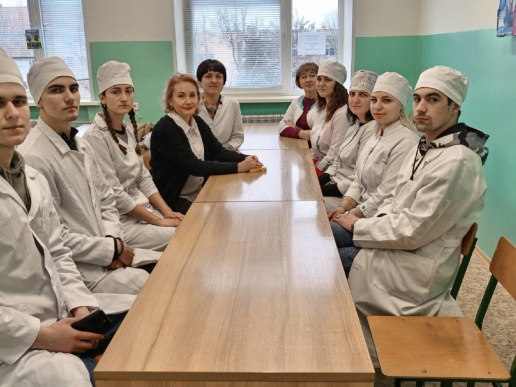 «Психологічний захист від стресу» - тема бесіди для обговорення