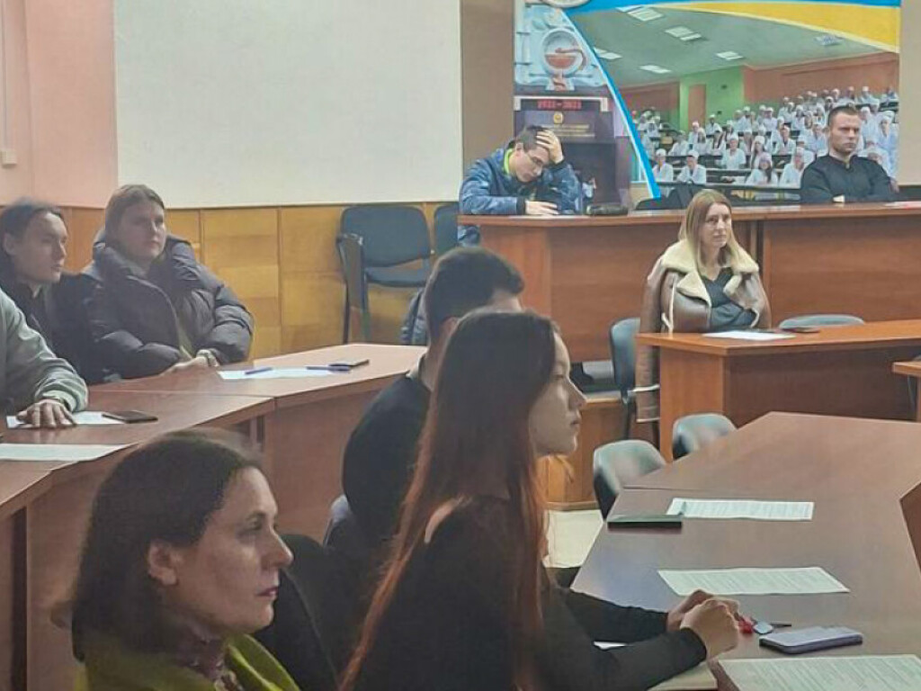 Відбулася лекція про сучасні виклики антибіотикорезистентності