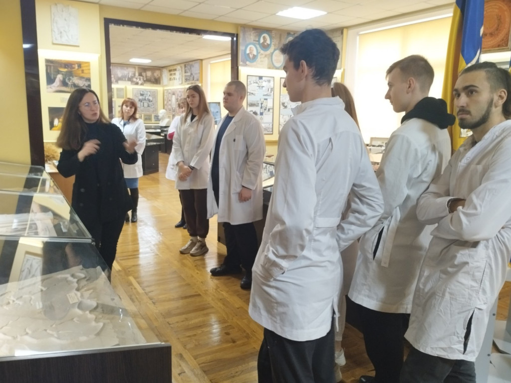 Тематична екскурсія "Лікарські рослини та лікувальні трави Полтавщини"