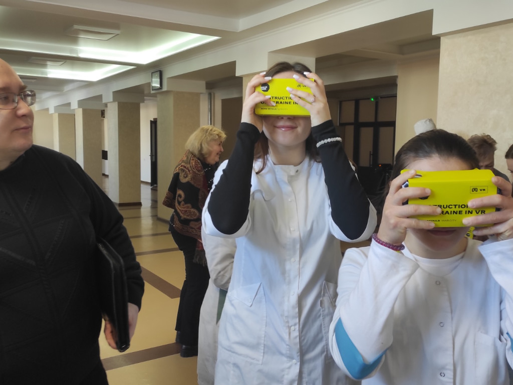 Виставка ПДМУ «Незламна Україна»
