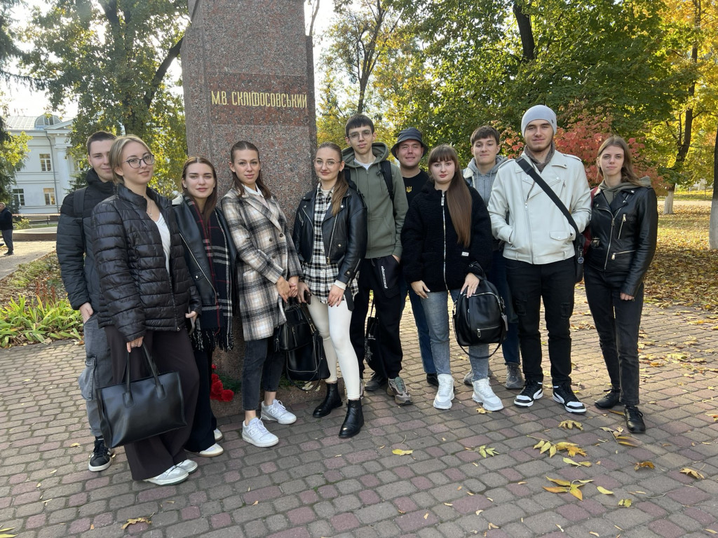 Зустрічі з куратором "Історичними шляхами ПДМУ"