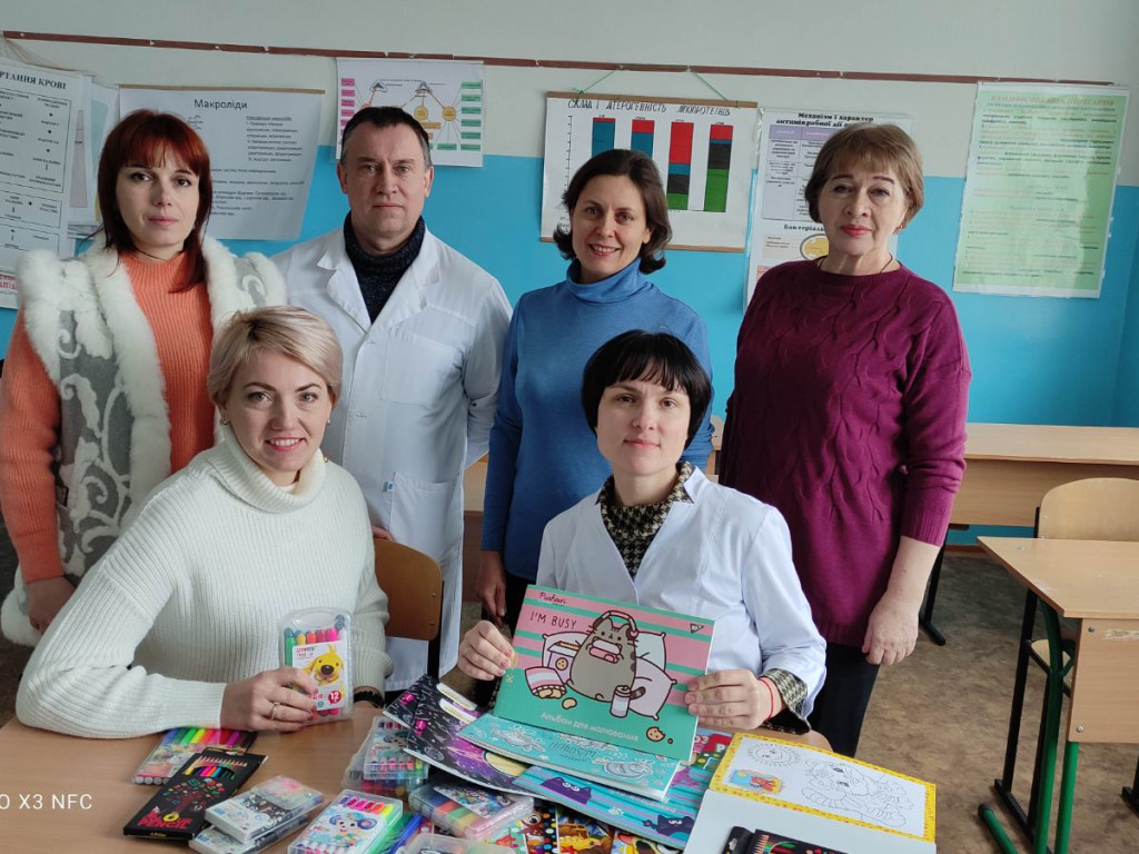 Акція "Подаруй дитині свято"