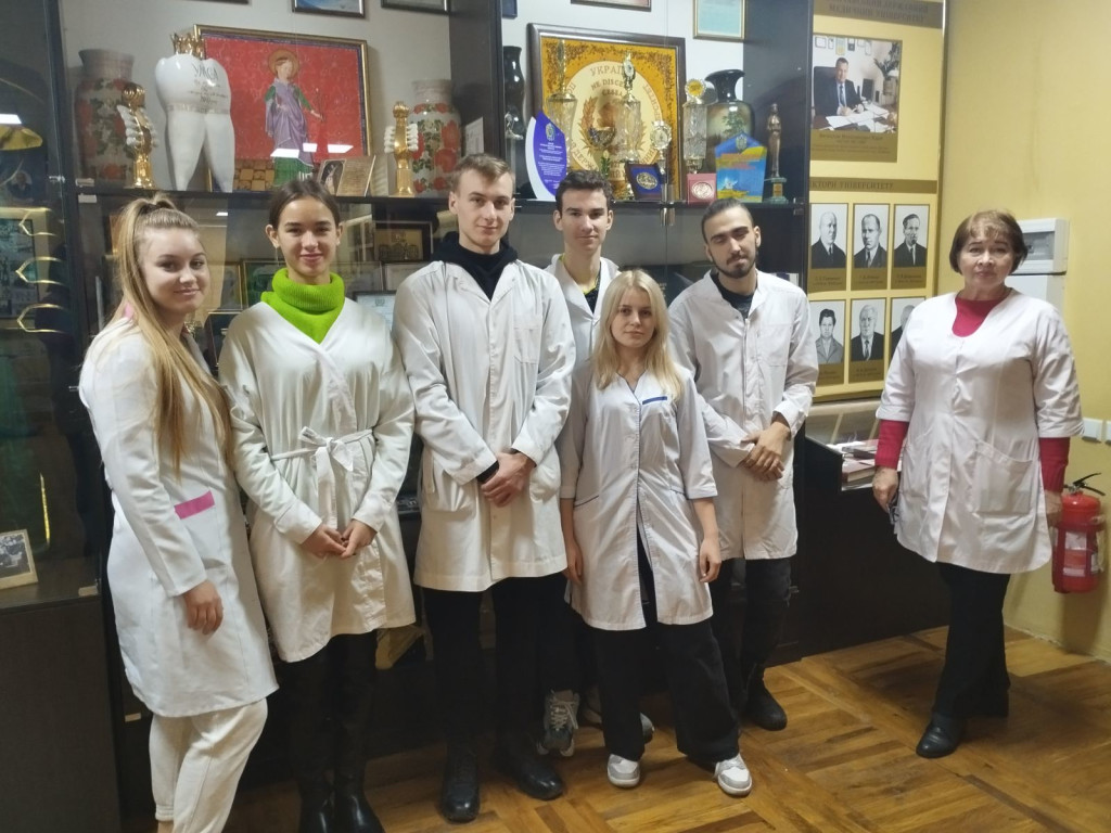 Тематична екскурсія "Лікарські рослини та лікувальні трави Полтавщини"